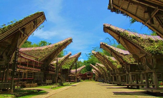 Keajaiban Budaya Toraja Warisan Leluhur